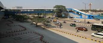 Advertising in Noida Sector 61 metro station, Co Branding Rights Advertising in Noida Sector 61 Metro Station Noida